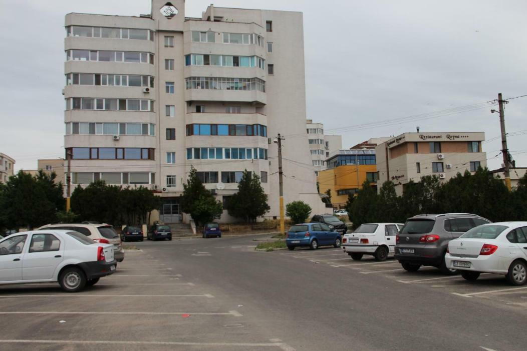 Faleza Nord Sea View Apartment Constanta Luaran gambar